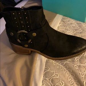 Brand new ankle boots